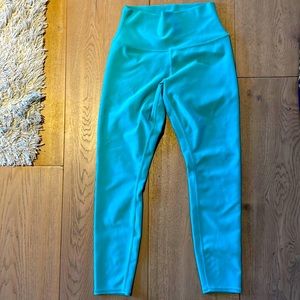 Alo yoga airlift 7/8 leggings size small color: ocean teal